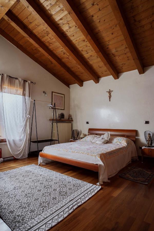 Casa Pole Bed and Breakfast Bagnolo San Vito Buitenkant foto