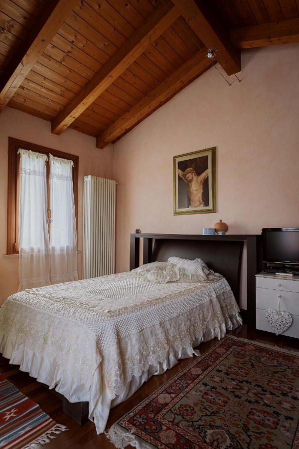 Casa Pole Bed and Breakfast Bagnolo San Vito Buitenkant foto